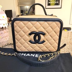 CC Filigree Vanity Case Beige